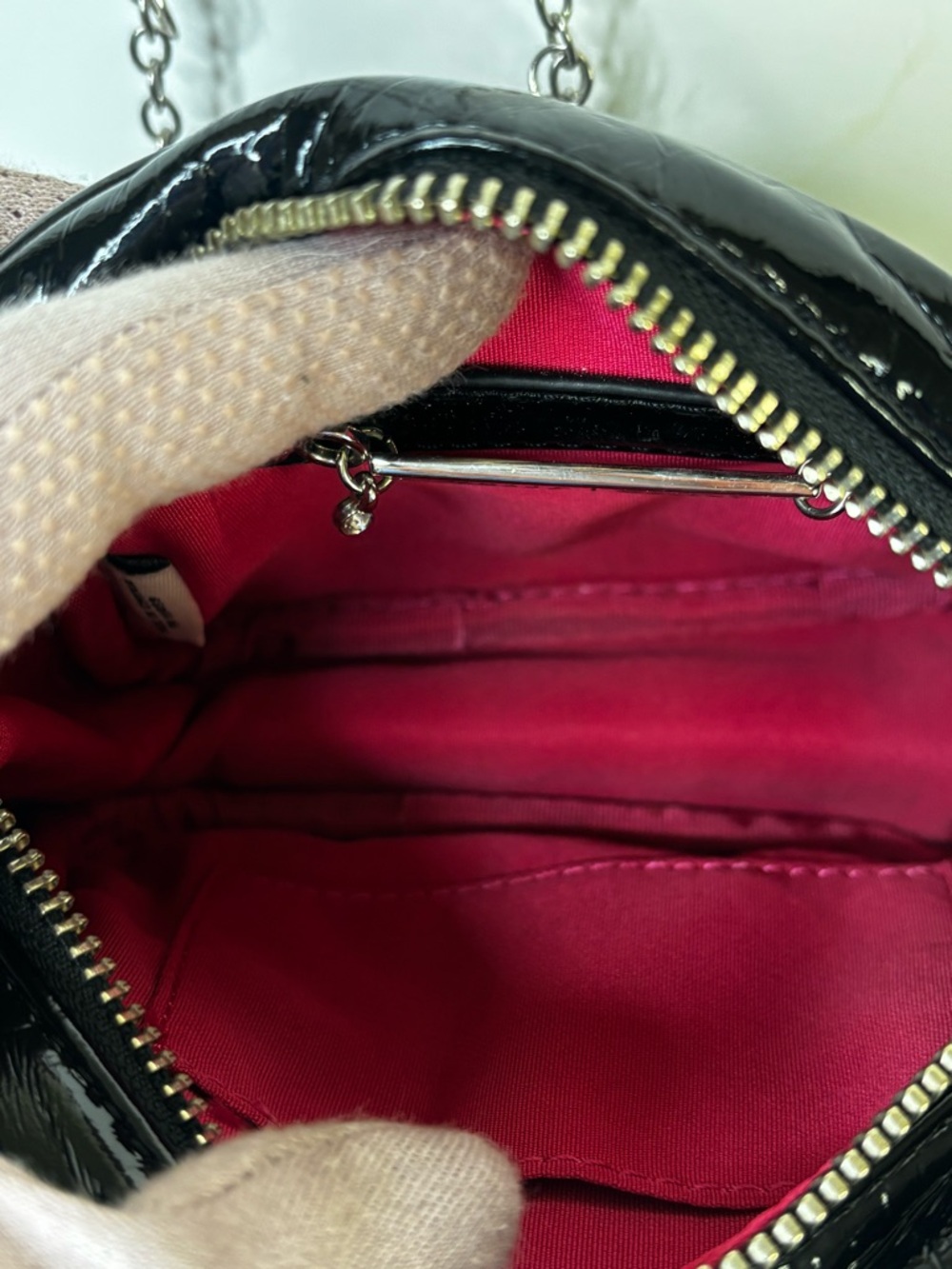 WHBM Black Patent Quilted Pearl Mini Crossbody Bag Chain Strap - Picture 7 of 10